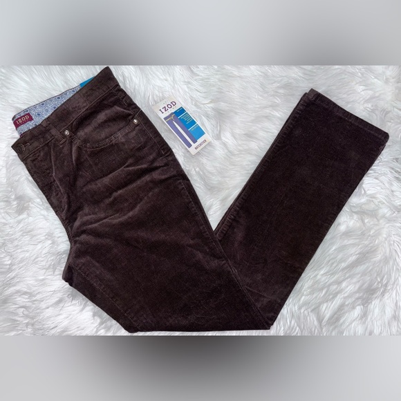 IZOD Matchstick Just Right Bootcut Corduroy Pants Size 12 NWT - Picture 2 of 10